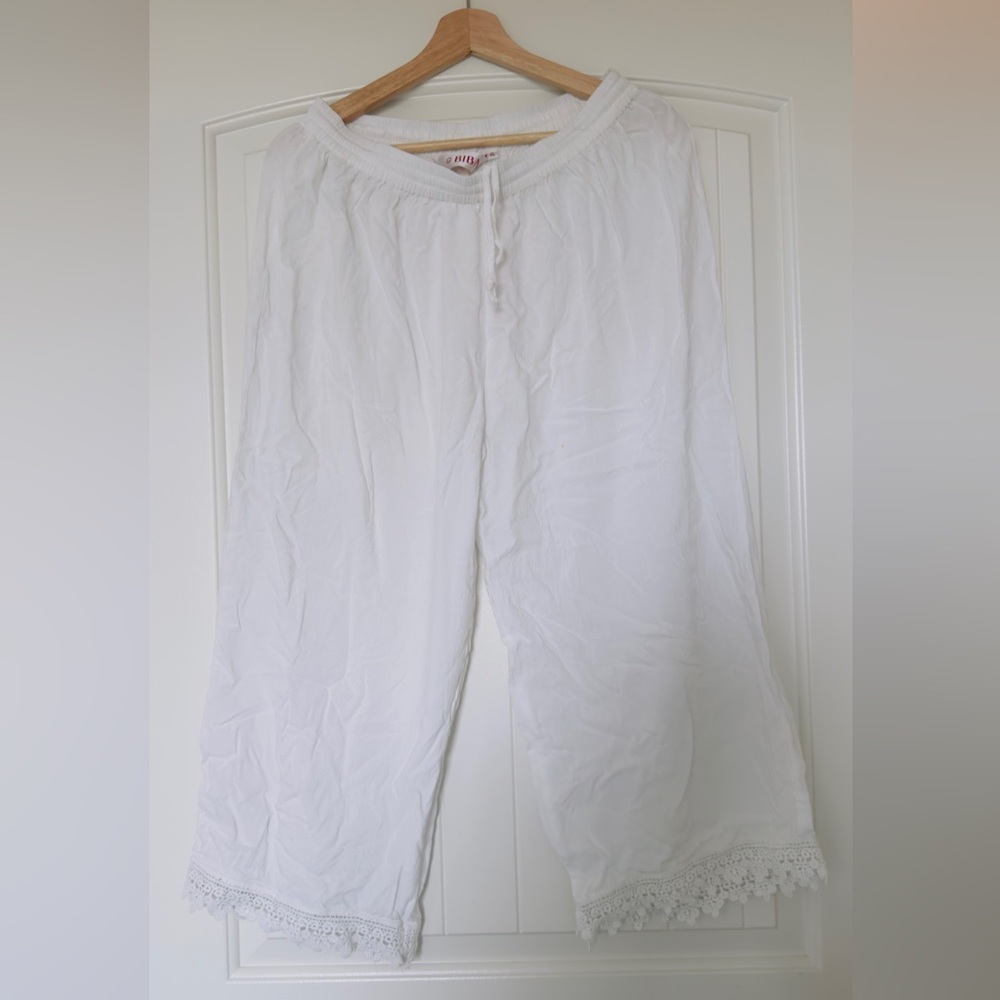 Once worn White Cotton Lounge Pants with Crochet Hem